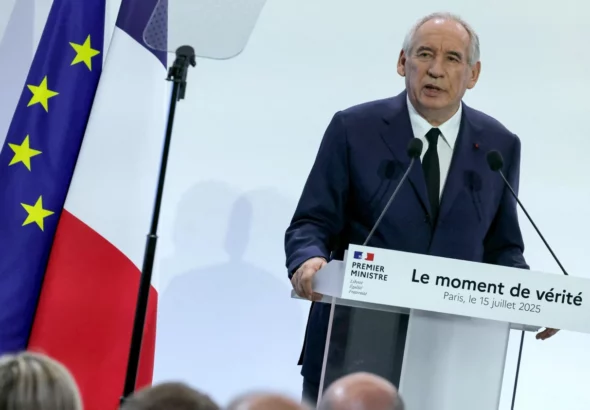 austerite-a-perpetuite-france-sous-tutelle-commission-europeenne-bayrou-verite-budget-2026.jpg_fit-1500x0-q87-hash00